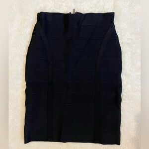 Guess Elegant Black Pencil Skirt